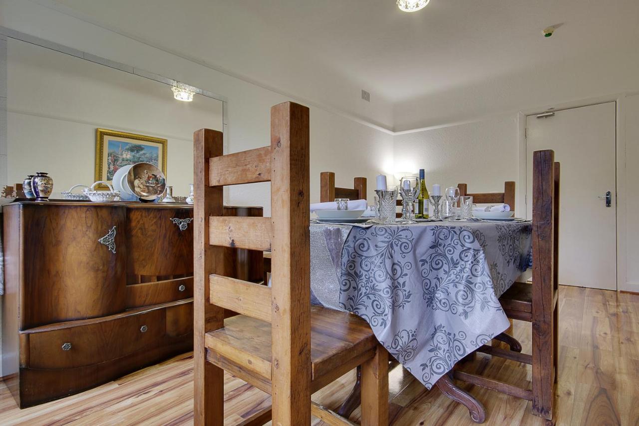 Cragside Villa With Hot Tub บอร์นมัธ ภายนอก รูปภาพ